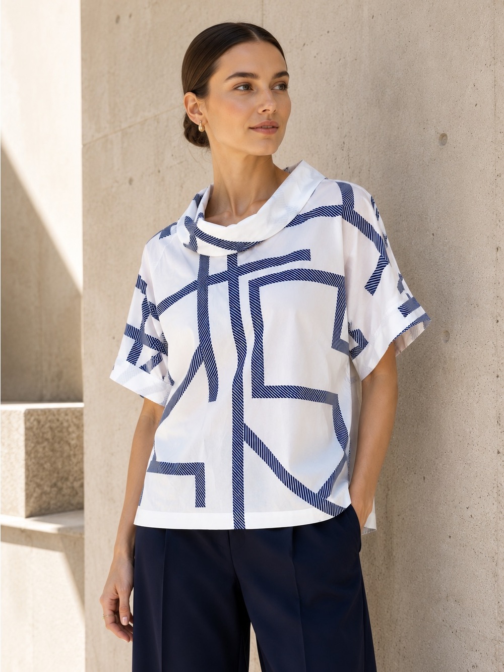 Kai Rieman White Blue Geometric Print Cotton Cowl Neck Blouse Made in USA Sz M
